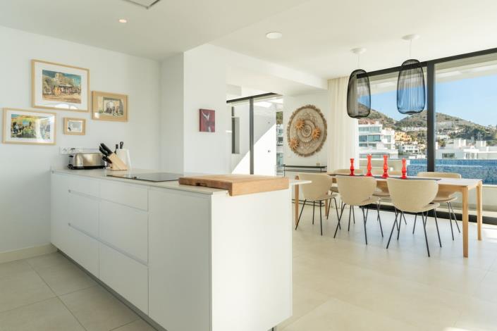 Image No.26-3 Bed Penthouse for sale