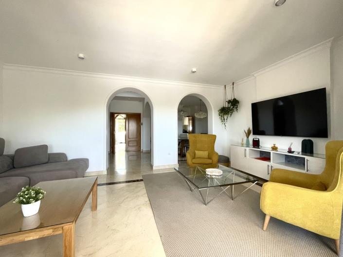 Image No.26-4 Bed Villa for sale