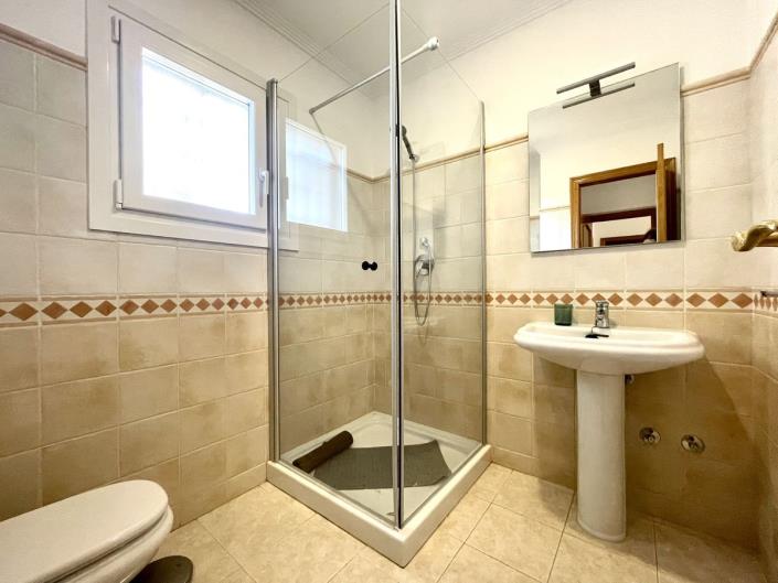 Image No.35-4 Bed Villa for sale