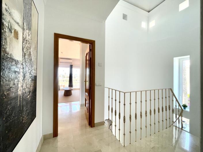 Image No.38-4 Bed Villa for sale