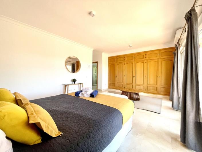 Image No.39-4 Bed Villa for sale