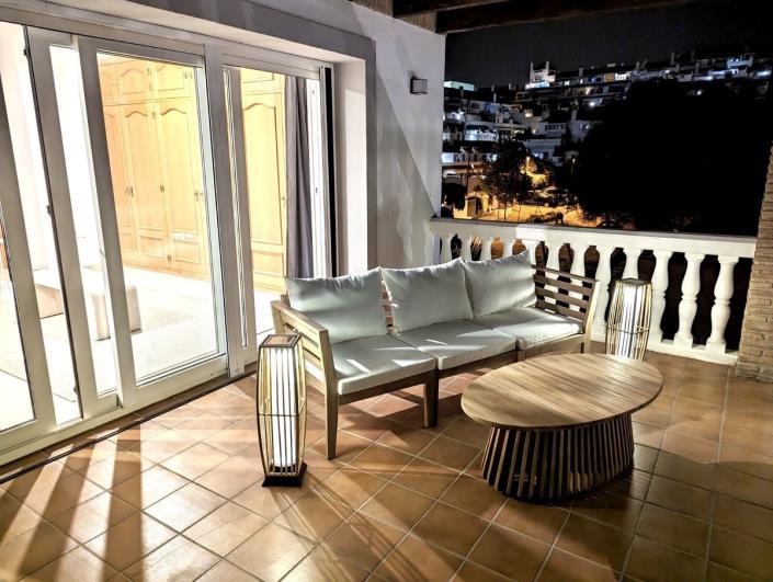 Image No.42-4 Bed Villa for sale