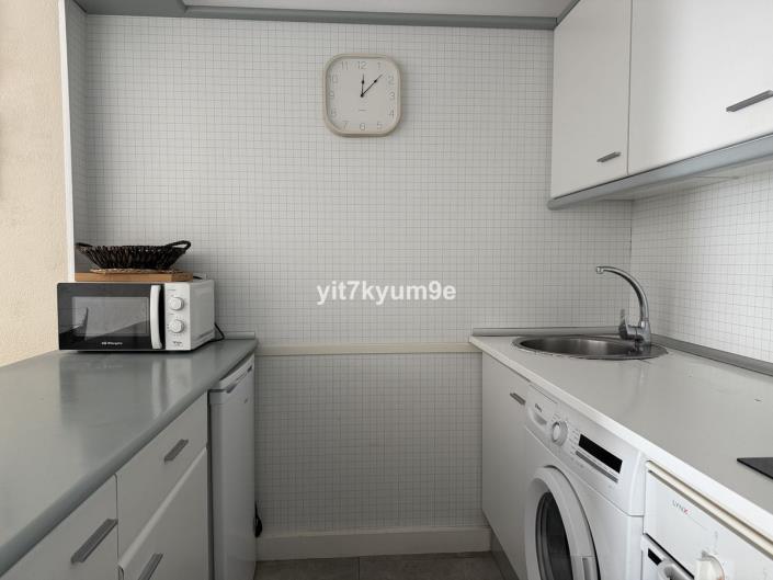 Image No.10-1 Bed Apartment for sale