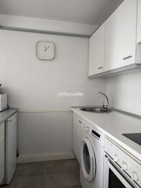 11-20939a0134ad724a8cb2a801094d15a4