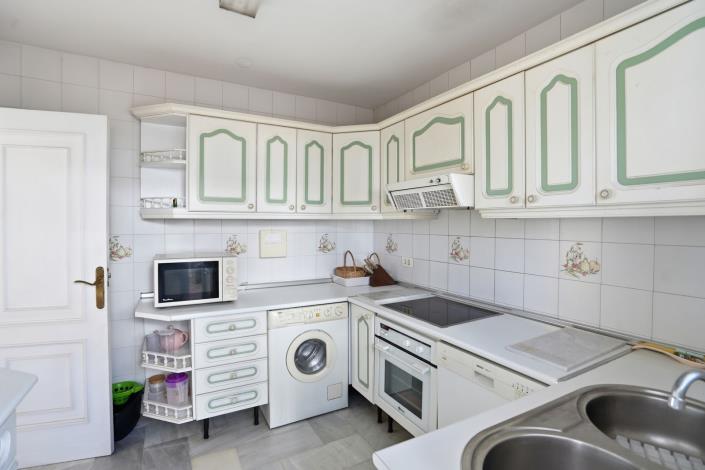 Image No.8-3 Bed Townhouse for sale