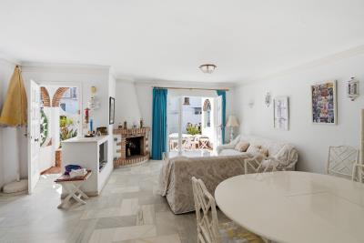 9-ba0c67ecbb388dd113c14271dae4c6a3