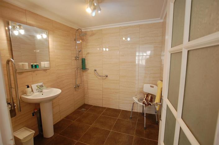 Image No.35-5 Bed Villa for sale