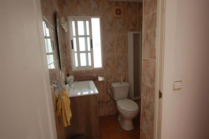 Image No.38-5 Bed Villa for sale