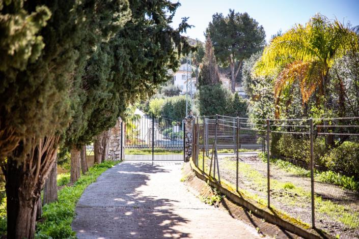 Image No.49-5 Bed Finca for sale