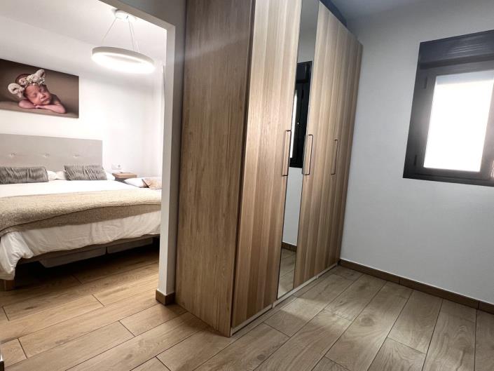 Image No.30-4 Bed Apartment for sale