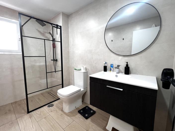 Image No.33-4 Bed Apartment for sale