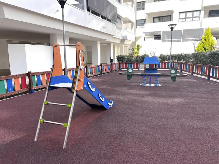 Image No.40-4 Bed Apartment for sale