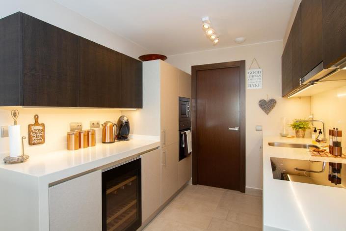 Image No.4-2 Bed Apartment for sale