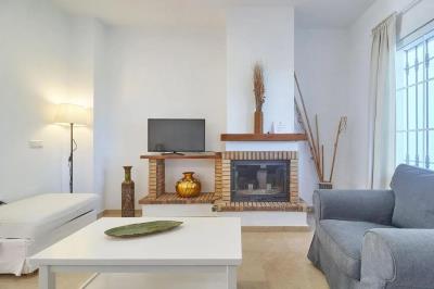 4-c23c0f86247804fa50226aecd8b0b2c8