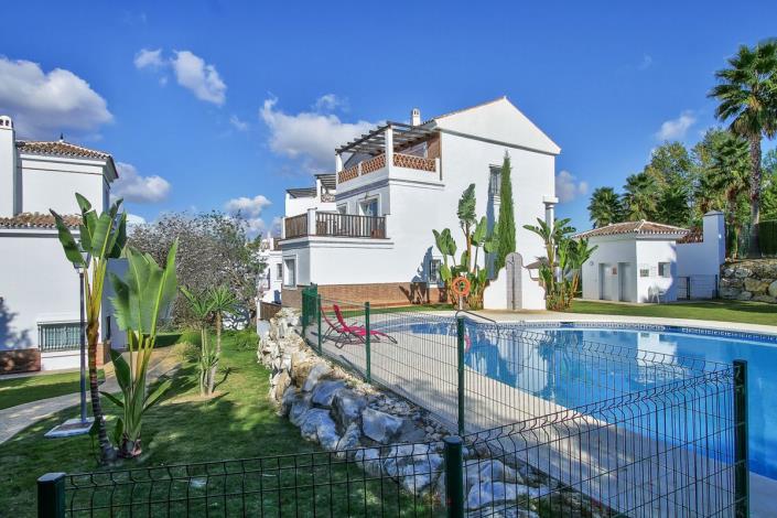 Image No.13-3 Bed Townhouse for sale