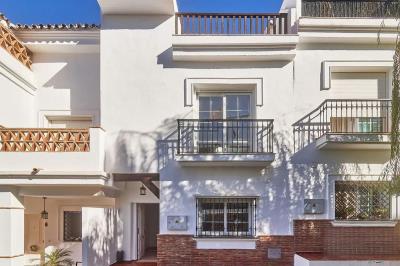 1-7980e48d732b6fc85c14b43b94d2aa54