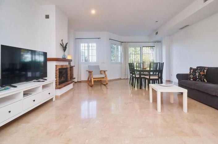 Image No.4-3 Bed Townhouse for sale