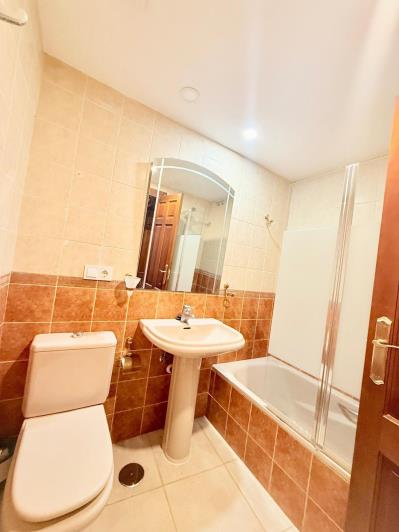 Image No.10-4 Bed Apartment for sale