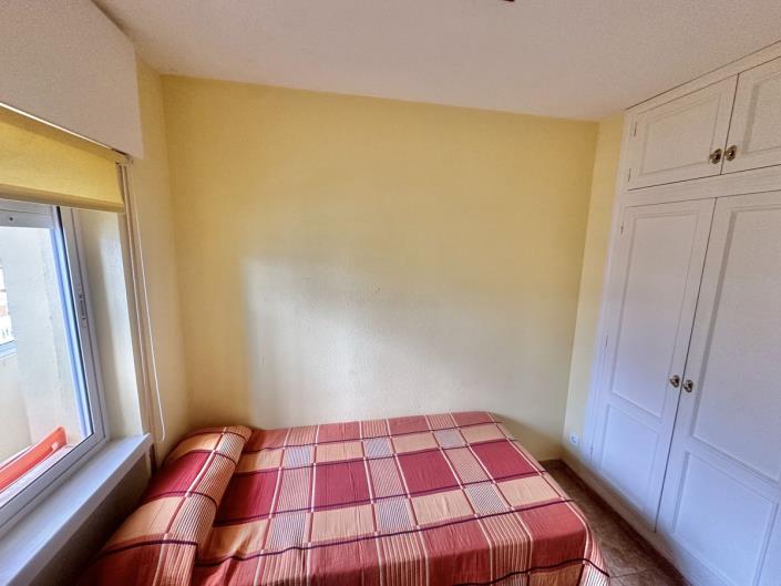 Image No.18-3 Bed Apartment for sale