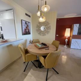 10-bb915d1cb19341576dcdc994b81ab9c5