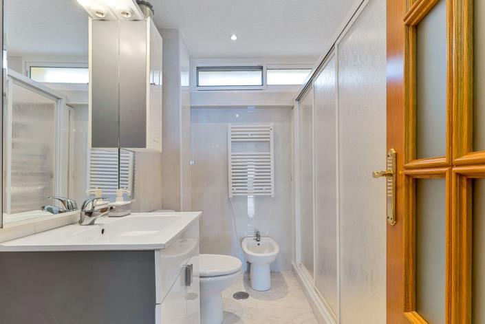 Image No.19-2 Bed Apartment for sale