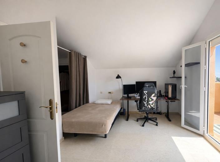 Image No.11-Penthouse de 2 chambres à vendre à Elviria