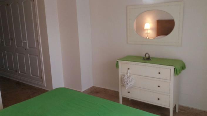 Image No.17-2 Bed Apartment for sale