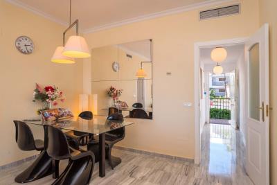 2-5bd7b9d04b45e33852eaf0ec6670150d