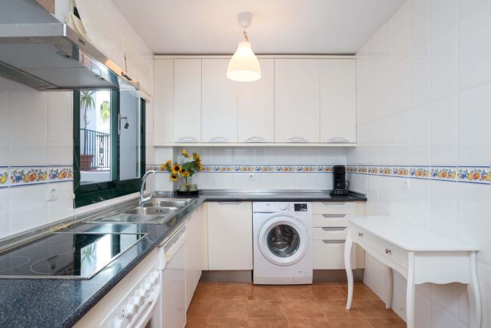 Image No.16-2 Bed Apartment for sale