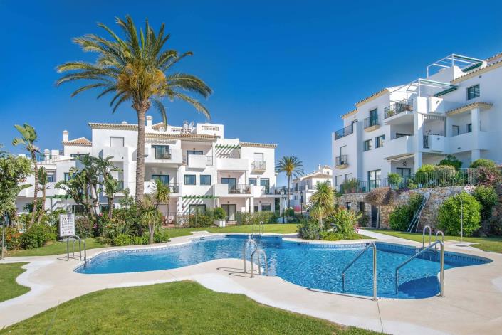 Image No.21-2 Bed Apartment for sale