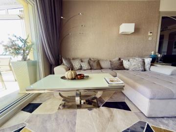 12-53013098fcab6c38b1379cd33298e050