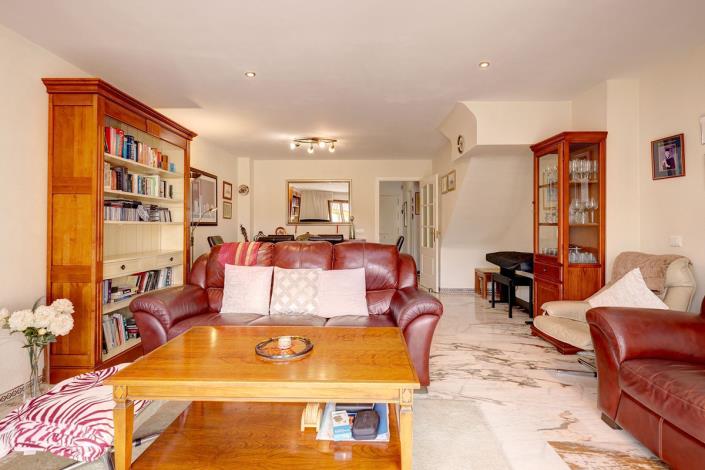 Image No.7-4 Bed Townhouse for sale