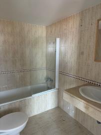 12-53013098fcab6c38b1379cd33298e050