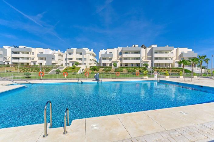 Image No.17-3 Bed Apartment for sale