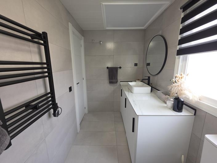 Image No.28-3 Bed Townhouse for sale