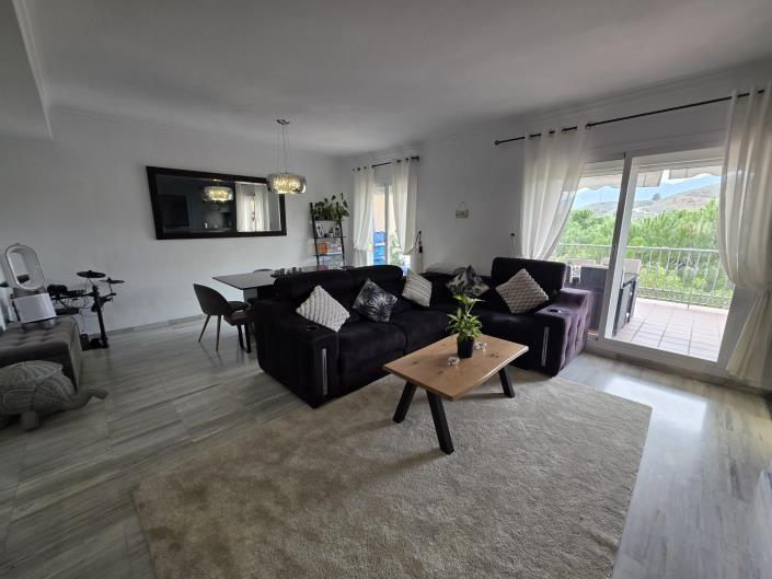 Image No.9-3 Bed Townhouse for sale