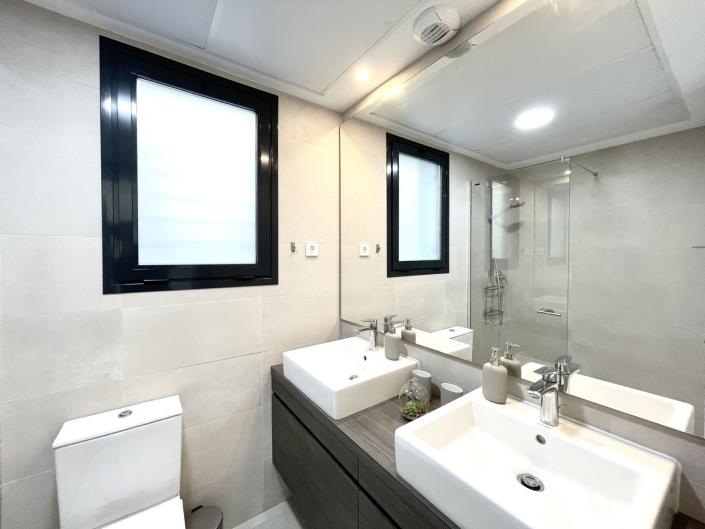 Image No.16-3 Bed Apartment for sale