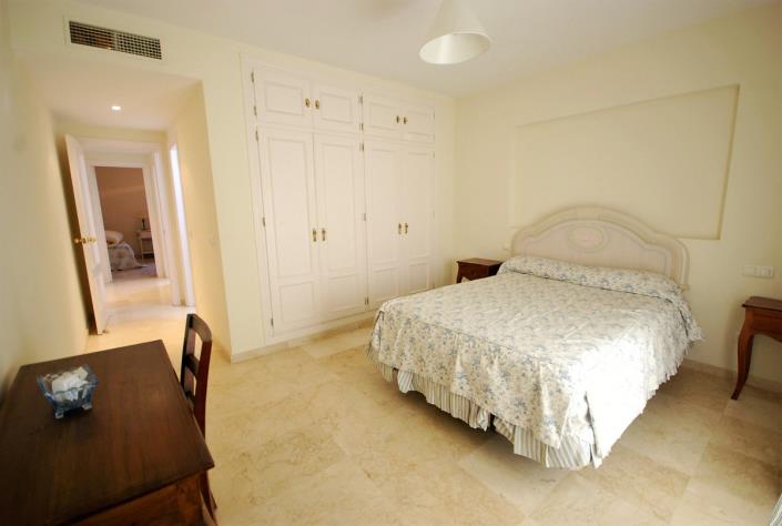 Image No.16-2 Bed Apartment for sale