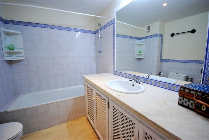 Image No.17-2 Bed Apartment for sale