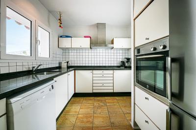 13-5fd73dea700db77384c091ca9818b1a9