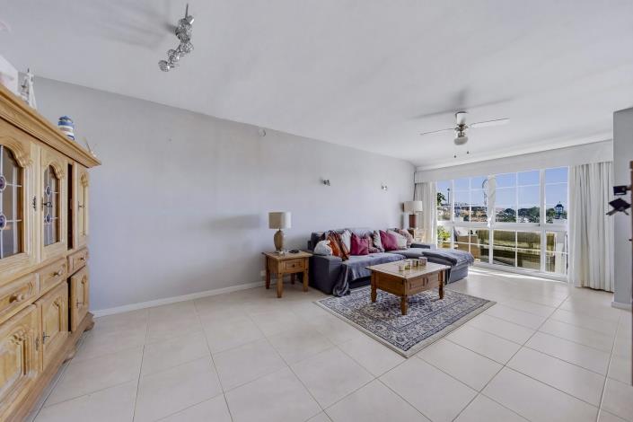 Image No.9-3 Bed Townhouse for sale