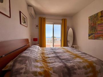 10-bb915d1cb19341576dcdc994b81ab9c5