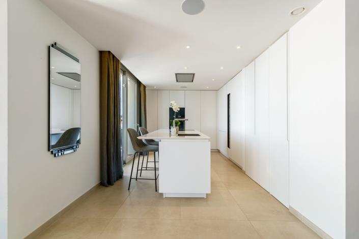 Image No.25-3 Bed Penthouse for sale