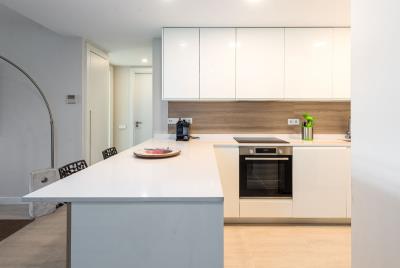 10-bb915d1cb19341576dcdc994b81ab9c5