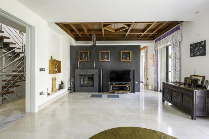 Image No.15-3 Bed Villa for sale