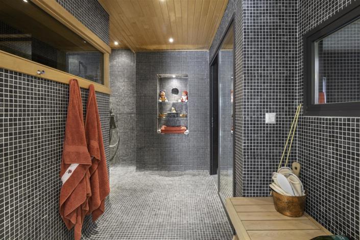 Image No.33-3 Bed Villa for sale