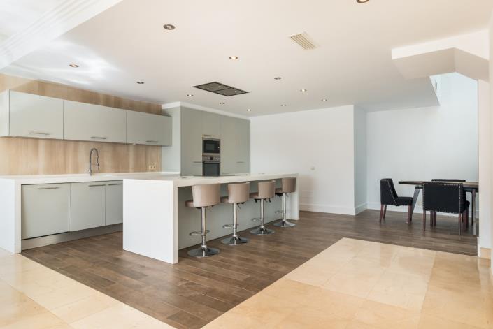 Image No.6-Jumelé de 3 chambres à vendre à Istán