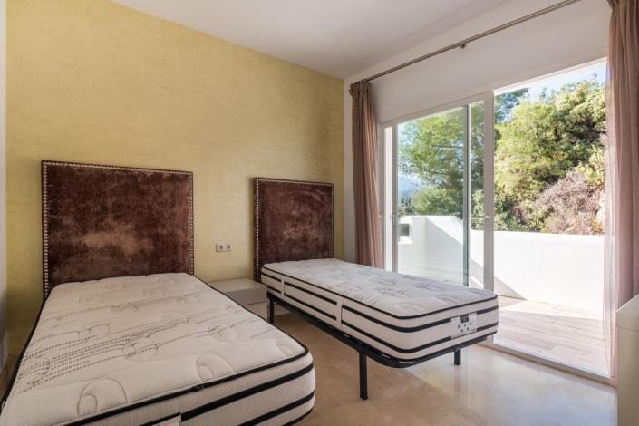 Image No.15-Jumelé de 3 chambres à vendre à Istán