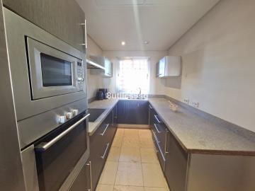 10-bb915d1cb19341576dcdc994b81ab9c5