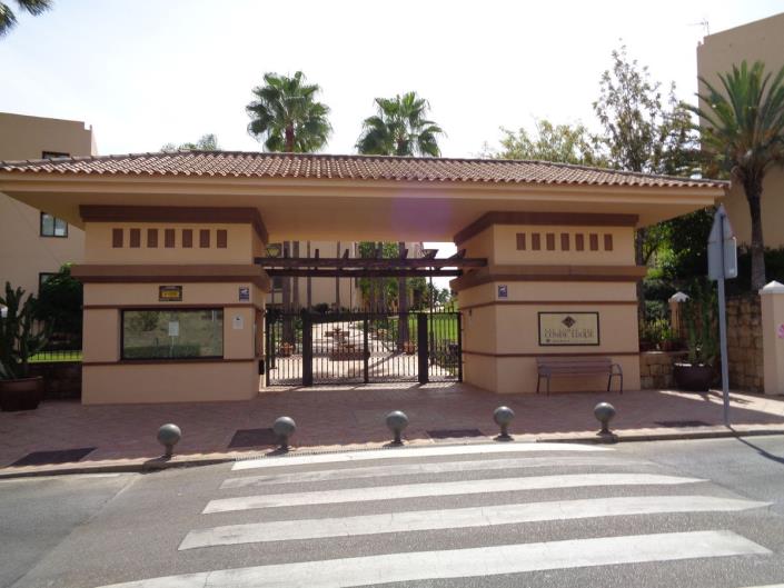 Image No.2-Appartement de 2 chambres à vendre à Benahavis